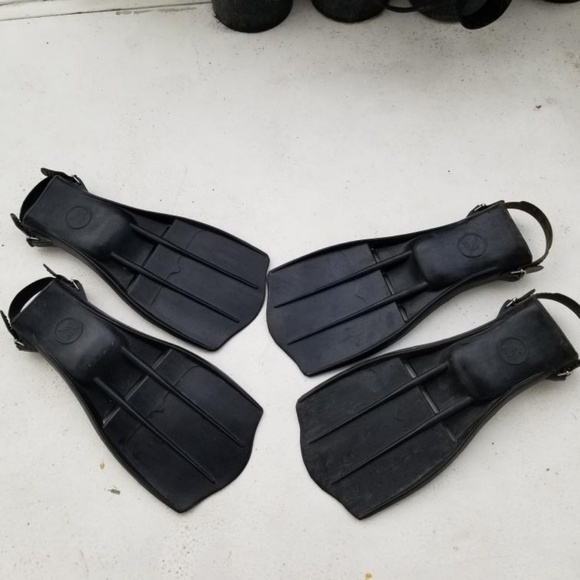 NEW!NWOB,IST rubber rocket military diving fins - Picture 2 of 7